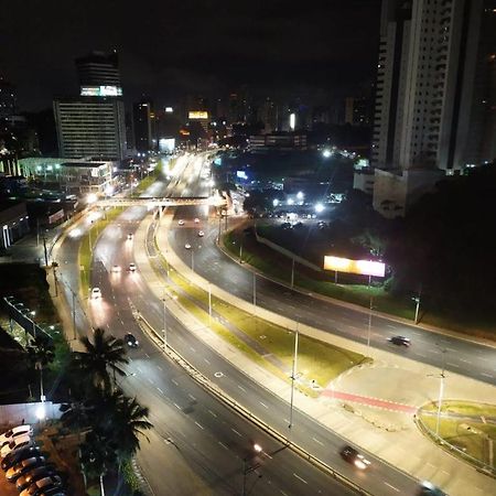 Flat Reformado, Excelente Opcao Appartement Salvador Buitenkant foto